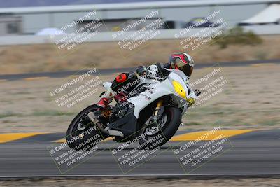 media/Jan-14-2023-SoCal Trackdays (Sat) [[497694156f]]/Turn 4 Set 2 (1030am)/